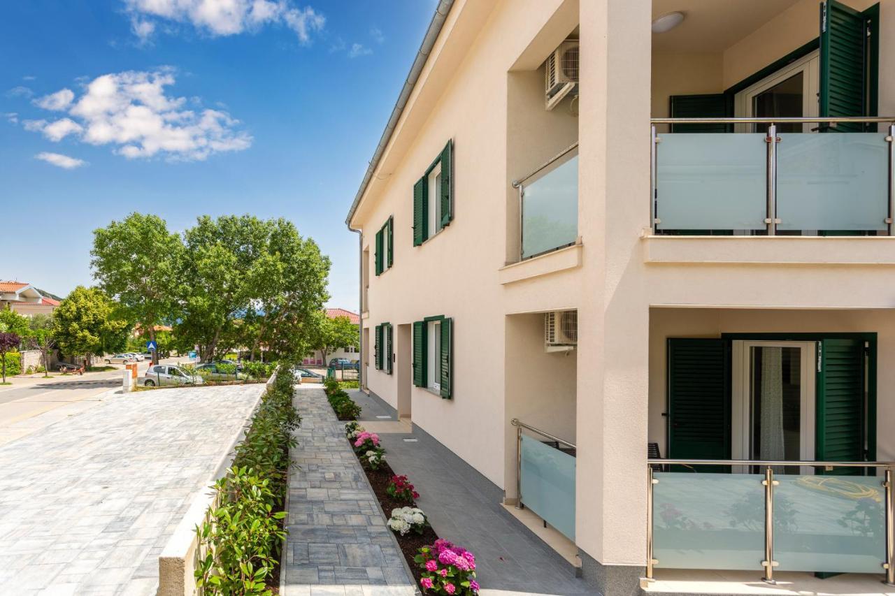 Divine Apartments Baška Eksteriør bilde
