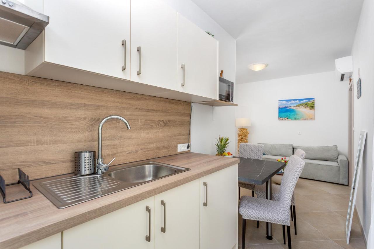 Divine Apartments Baška Eksteriør bilde