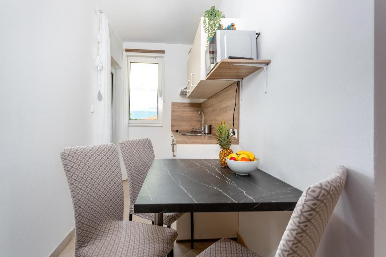 Divine Apartments Baška Eksteriør bilde