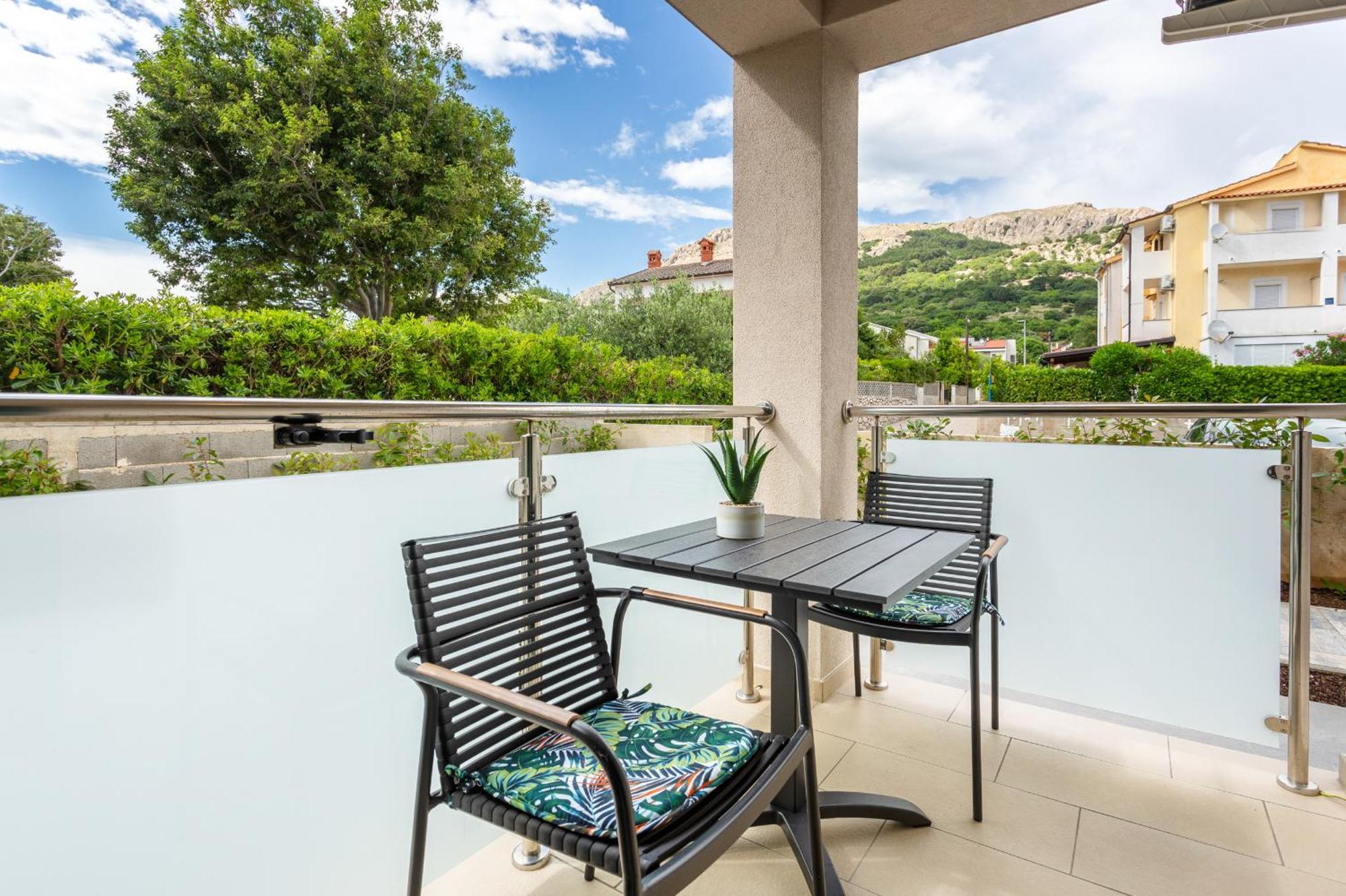 Divine Apartments Baška Eksteriør bilde